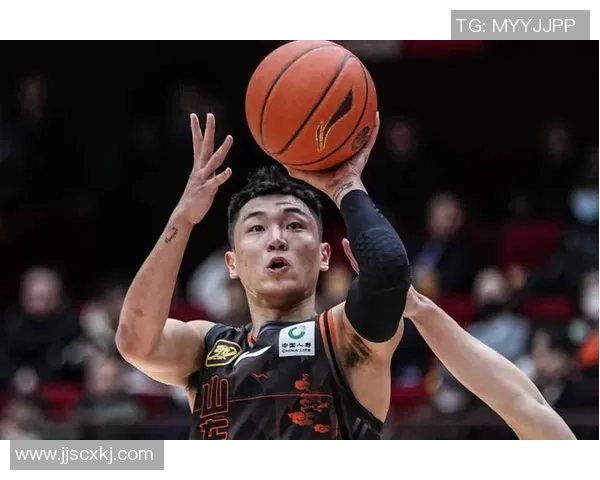 CCTV5精彩回放广东队对阵山东队的激烈比赛瞬间与精彩时刻解析 CCTV5精彩回放广东队对阵山东队的激烈比赛瞬间与精彩时刻解析