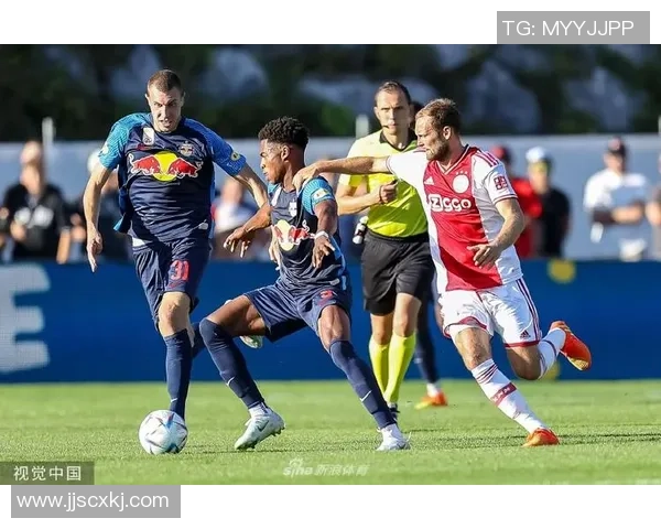 2020年友谊赛阿贾克斯对阵欧本精彩回顾与赛后分析